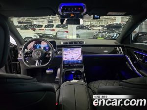 Mercedes-Benz S-Class S500L 4MATIC 2023 года из Южной Кореи