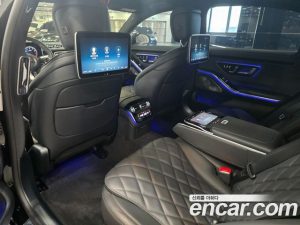 Mercedes-Benz S-Class S500L 4MATIC 2023 года из Южной Кореи