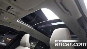 Volvo XC40 B4 Ultra Bright 2025 года из Южной Кореи