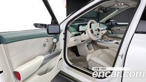 Genesis GV60 Standard AWD 2025 года из Южной Кореи