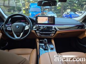 BMW 5-Series 520i Luxury 2023 года из Южной Кореи
