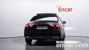 Mercedes-Benz E-Class E200 Avantgarde 2025 года из Южной Кореи
