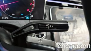 Mercedes-Benz E-Class E200 Avantgarde 2025 года из Южной Кореи