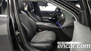 Mercedes-Benz E-Class E200 Avantgarde 2025 года из Южной Кореи
