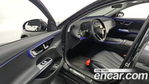 Mercedes-Benz E-Class E200 Avantgarde 2025 года из Южной Кореи