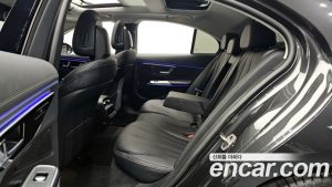 Mercedes-Benz E-Class E200 Avantgarde 2025 года из Южной Кореи