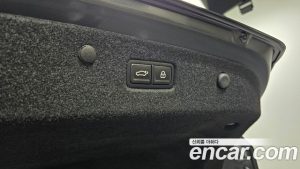 Kia K8 Noblesse 2025 года из Южной Кореи