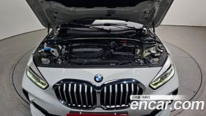 BMW 1-Series 120i M Sport 2024 года из Южной Кореи