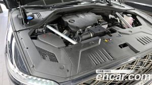 Genesis GV70 2.5T Бензин 2WD 2025 года из Южной Кореи