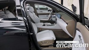 Genesis GV70 2.5T Бензин 2WD 2025 года из Южной Кореи