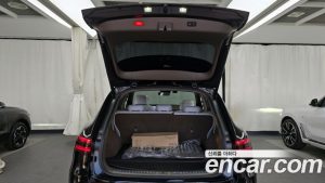 Genesis GV70 2.5T Бензин 2WD 2025 года из Южной Кореи