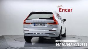 Volvo XC60 B6 Ultra Bright 2025 года из Южной Кореи