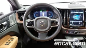 Volvo XC60 B6 Ultra Bright 2025 года из Южной Кореи