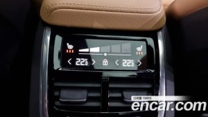 Volvo XC60 B6 Ultra Bright 2025 года из Южной Кореи