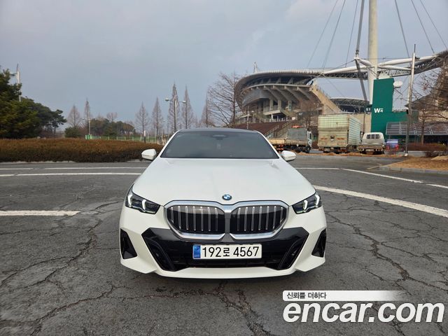 BMW 5-Series 530i xDrive M Sport 2024 года из Кореи