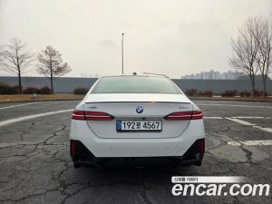 BMW 5-Series 530i xDrive M Sport 2024 года из Южной Кореи