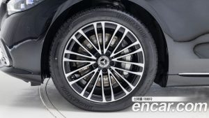Mercedes-Benz S-Class S350 d 4MATIC 2025 года из Южной Кореи