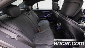 Mercedes-Benz S-Class S350 d 4MATIC 2025 года из Южной Кореи