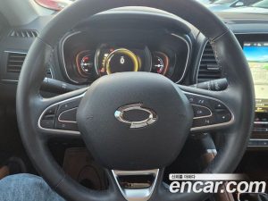Renault-KoreaSamsung QM6 2.0 LPe RE Signature 2WD 2022 года из Южной Кореи