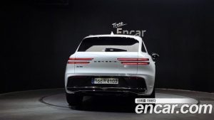 Genesis GV70 2.5T Бензин 2WD 2025 года из Южной Кореи