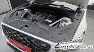 Genesis GV70 2.5T Бензин 2WD 2025 года из Южной Кореи
