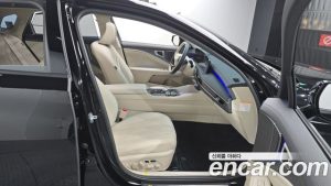 Kia K8 Noblesse 2025 года из Южной Кореи