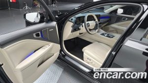 Kia K8 Noblesse 2025 года из Южной Кореи