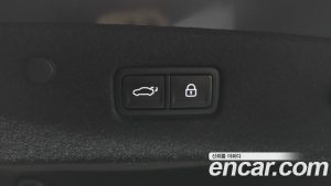 Kia K8 Noblesse 2025 года из Южной Кореи