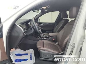 BMW X3 xDrive 20i M Sport 2024 года из Южной Кореи