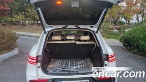 Genesis GV70 2.5T Бензин AWD 2025 года из Южной Кореи