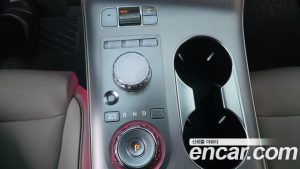 Genesis GV70 2.5T Бензин AWD 2025 года из Южной Кореи