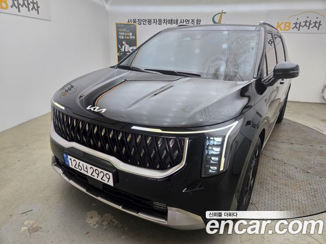 Kia Canival 9-Seater Noblesse 2024 года из Кореи