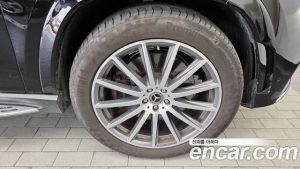 Mercedes-Benz GLS-Class GLS400d 4MATIC 2023 года из Южной Кореи