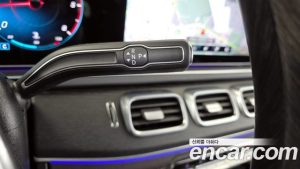 Mercedes-Benz GLS-Class GLS400d 4MATIC 2023 года из Южной Кореи