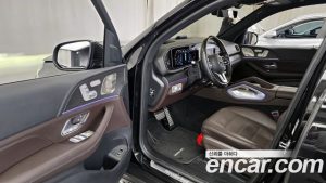 Mercedes-Benz GLS-Class GLS400d 4MATIC 2023 года из Южной Кореи