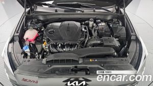 Kia K8 2.5 Бензин 2WD 2024 года из Южной Кореи