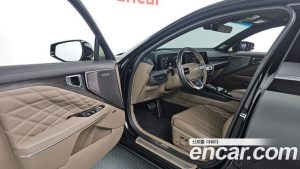 Kia K8 2.5 Бензин 2WD 2024 года из Южной Кореи