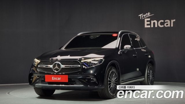 Mercedes-Benz GLC-Class GLC300 4MATIC AMG Line 2023 года из Кореи