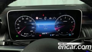 Mercedes-Benz GLC-Class GLC300 4MATIC AMG Line 2023 года из Южной Кореи