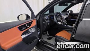 Mercedes-Benz GLC-Class GLC300 4MATIC AMG Line 2023 года из Южной Кореи