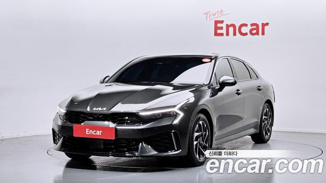 Kia K5 Signature 2024 года из Кореи