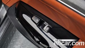 Kia K5 Signature 2024 года из Южной Кореи