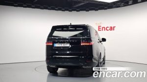 Land Rover Discovery D350 Dynamic HSE 2025 года из Южной Кореи