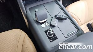 Land Rover Discovery D350 Dynamic HSE 2025 года из Южной Кореи