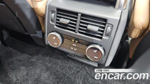 Land Rover Discovery D350 Dynamic HSE 2025 года из Южной Кореи