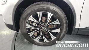 Renault-KoreaSamsung QM6 2.0 GDe LE Signature 2WD 2023 года из Южной Кореи