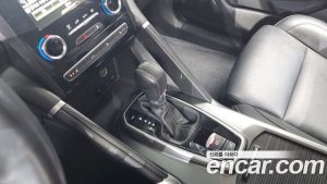 Renault-KoreaSamsung QM6 2.0 GDe LE Signature 2WD 2023 года из Южной Кореи