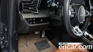 Kia Sportage Signature 2WD 2024 года из Южной Кореи