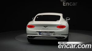 Bentley Continental 4.0 GT Azure 2023 года из Южной Кореи