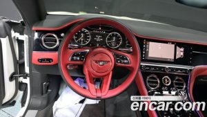Bentley Continental 4.0 GT Azure 2023 года из Южной Кореи